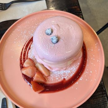 Burnt Crumbs - Strawberry soufflé pancakes - New American Near Me - Irvine, California