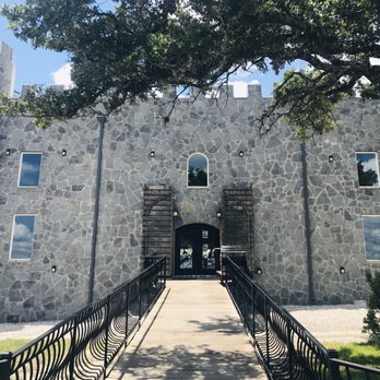 290 Wine Castle - Wine Tasting Room Near Me - Johnson City, Texas 290 Wine Castle - Wine Tasting Room Near Me - Johnson City, Texas