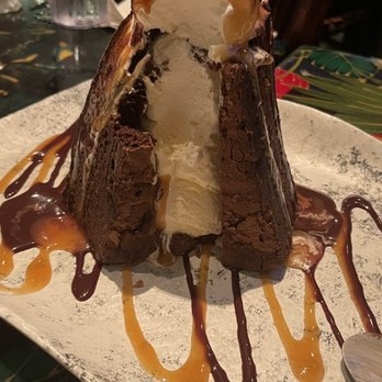 Rainforest Cafe - Sparkling Volcano Cake - American Near Me - Galveston, Texas Rainforest Cafe - Sparkling Volcano Cake - American Near Me - Galveston, Texas