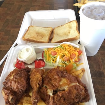Ivanhoe Drive In - #5 combo this place is grate - American Near Me - Ivanhoe, California