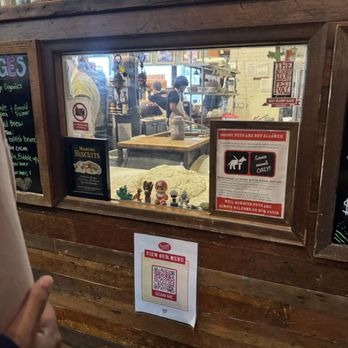 Pine State Biscuits - Breakfast & Brunch Near Me - Portland, Oregon