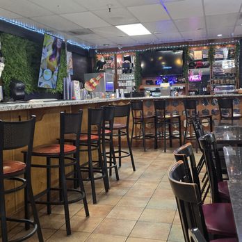 Algo Bueno - Picture of more of the indoor seating area - Mexican Near Me - Sacramento, California Algo Bueno - Picture of more of the indoor seating area - Mexican Near Me - Sacramento, California