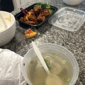 TJ Golden Bowl - Wonton soup and orange chicken - Chinese Near Me - Little Elm, Texas