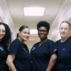 Corner Spa 7 - Knowledgeable staff with over 20 years of experience