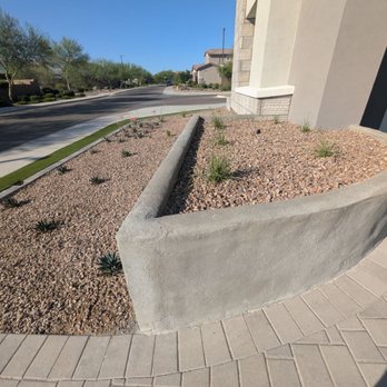 Ventura Landscaping Services - Concrete planters - Landscaping Near Me - Phoenix, Arizona Ventura Landscaping Services - Concrete planters - Landscaping Near Me - Phoenix, Arizona