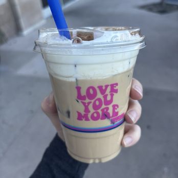 Makenna Koffee - Iced horchata latte - Bagels Near Me - Valencia, California Makenna Koffee - Iced horchata latte - Bagels Near Me - Valencia, California