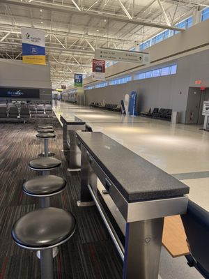 Long Island MacArthur Airport by null