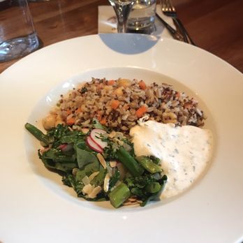 Old Ebbitt Grill - Spring Vegetable Grain Bowl - Bars Near Me - Washington, DC, District of Columbia Old Ebbitt Grill - Spring Vegetable Grain Bowl - Bars Near Me - Washington, DC, District of Columbia