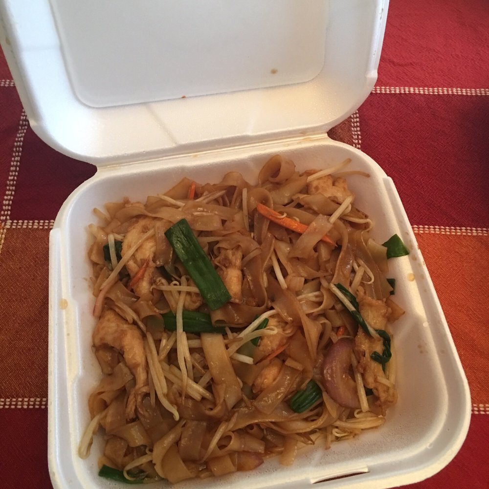 Red Chilli - Chinese Near Me - Redlands, California