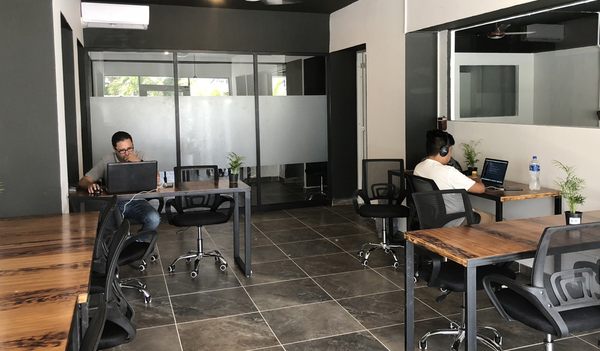 laptop friendly cafe Playa Del Carmen BUNKER Coworking