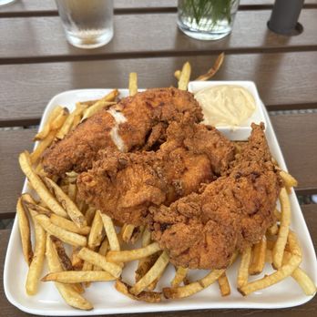 West End Kitchen - Chicken Tenders - Breakfast & Brunch Near Me - Pittsboro, North Carolina