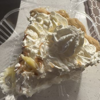 Corner Cafe - Independence - Coconut cream pie - American Near Me - Independence, Missouri