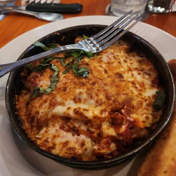 BJ's Restaurant & Brewhouse - Pizza Near Me - Brea, California