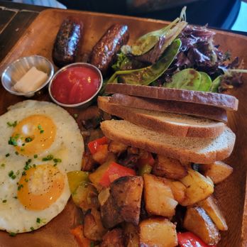 The Pomeroy - Pomeroy Breakfast - New American Near Me - Astoria, New York
