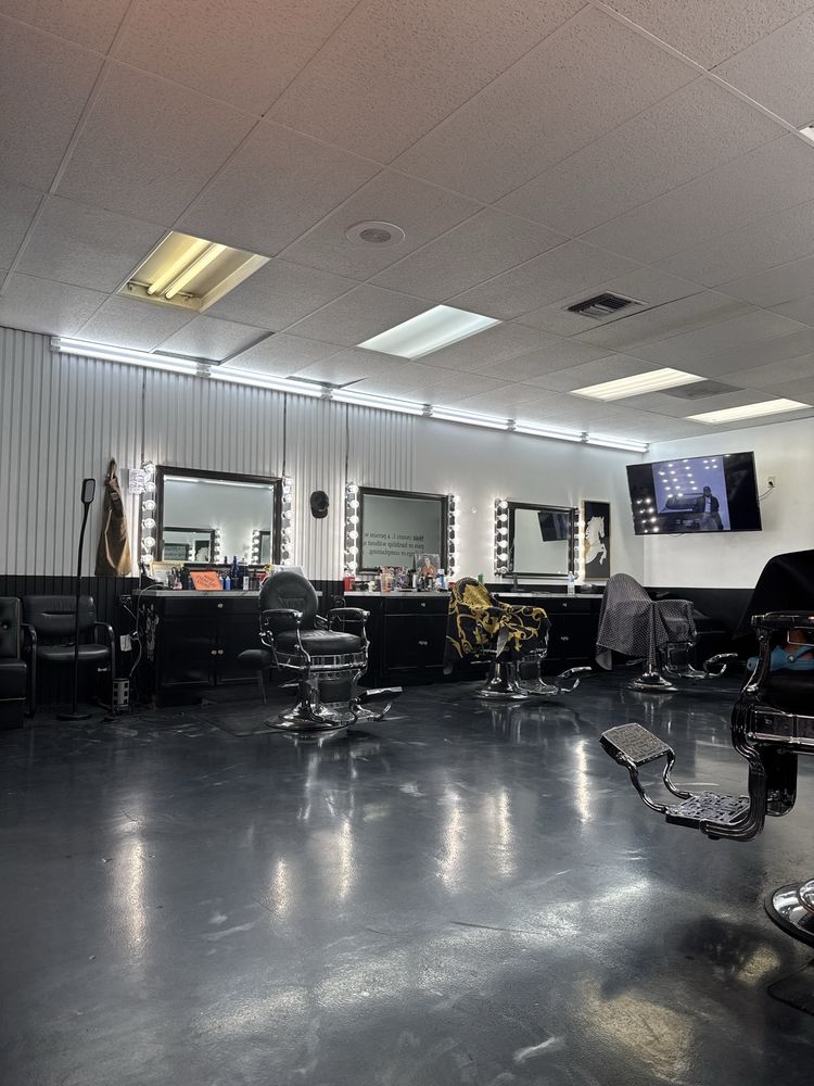 Stoic Barber Parlor Logo