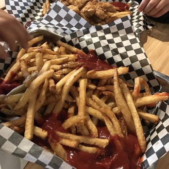 Top Gun Burgers - Sandwiches Near Me - Toronto, Ontario Top Gun Burgers - Sandwiches Near Me - Toronto, Ontario