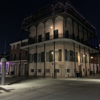 French Quarter Phantoms - Gardette-LePretre Mansion (Dec 2022) - Historical Tours Near Me - New Orleans, Louisiana