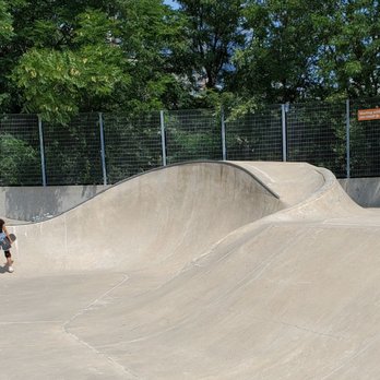 Pier 62 Skate Park - Skate Parks Near Me - New York, New York Pier 62 Skate Park - Skate Parks Near Me - New York, New York