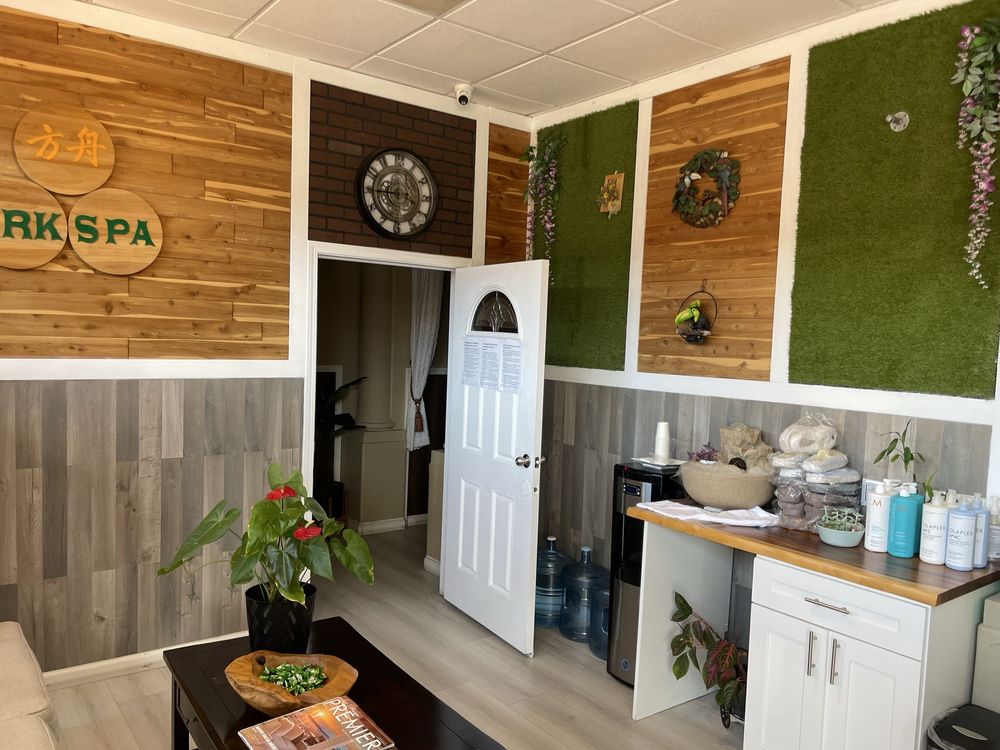 Ark Massage Spa Logo