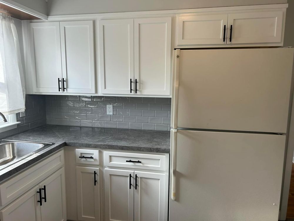 Slide of Smitty Remodeling