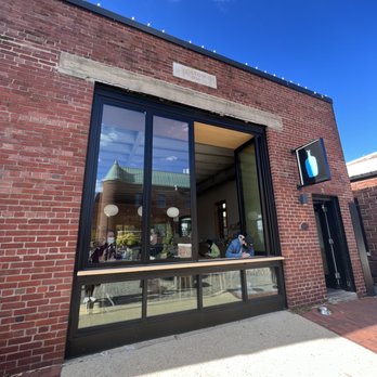 Blue Bottle Coffee - Georgetown - Outside of Georgetown Blue Bottle - Coffee & Tea Near Me - Washington, DC, District of Columbia