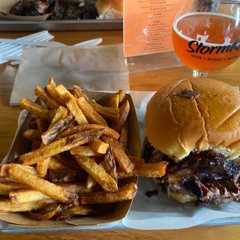 StormKing Brewpub - Brisket sandwich with fries - Barbeque Near Me - Minneapolis, Minnesota StormKing Brewpub - Brisket sandwich with fries - Barbeque Near Me - Minneapolis, Minnesota