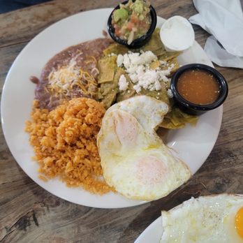 Leos Country Cafe - Chilaquiles - American Near Me - Hesperia, California Leos Country Cafe - Chilaquiles - American Near Me - Hesperia, California