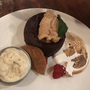 Glasbern Inn - Surprise dessert! - Hotels Near Me - Fogelsville, Pennsylvania