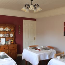 Brooklodge Bed and Breakfast - Dining Room