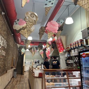 Mattheessen's - Super cool inside! - Desserts Near Me - Nashville, Tennessee Mattheessen's - Super cool inside! - Desserts Near Me - Nashville, Tennessee