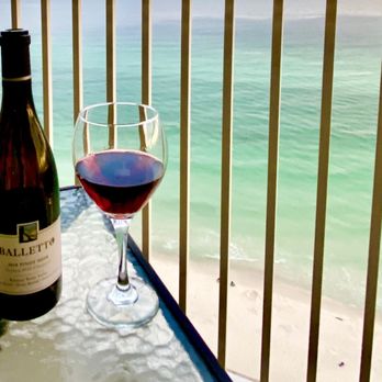 Emerald Isle Condominiums Resort - Panama City Beach, Florida