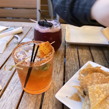 Union - Spicy mango and house sangria - American Near Me - Oroville, California Union - Spicy mango and house sangria - American Near Me - Oroville, California