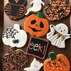 One Apron Bakery - Halloween cookies