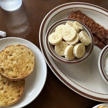 South Hills Cafe & Taqueria - I'm Hungry breakfast 2 poached eggs with fruit NO melon - Breakfast & Brunch Near Me - Eugene, Oregon South Hills Cafe & Taqueria - I'm Hungry breakfast 2 poached eggs with fruit NO melon - Breakfast & Brunch Near Me - Eugene, Oregon