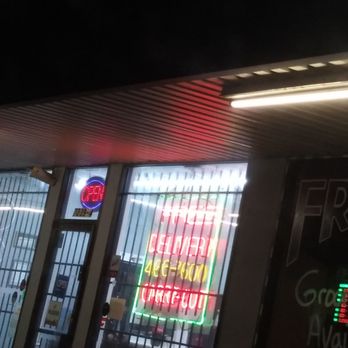 Winner's Pizza - Store Front - Pizza Near Me - Houston, Texas