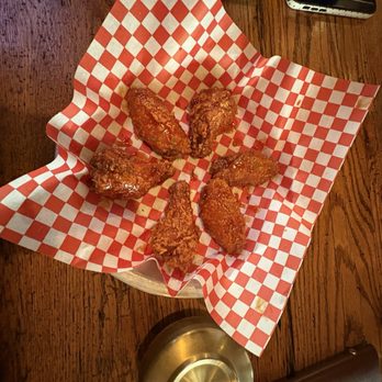 Chicken Barn Korean Style Cuisine - Wings 날개(6pcs) - Korean Near Me - Frisco, Texas