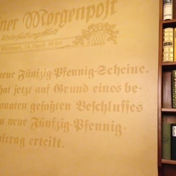 Nante Eck - Wall decor. - German Near Me - Berlin, BE