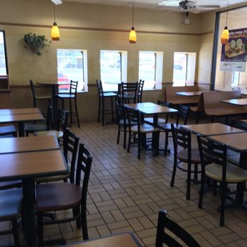 Subway - empty tables and chairs in a restaurant - Sandwiches Near Me - Deming, New Mexico