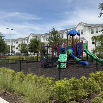 Altis Grand Lake Willis - Apartments Near Me - Orlando, Florida Altis Grand Lake Willis - Apartments Near Me - Orlando, Florida