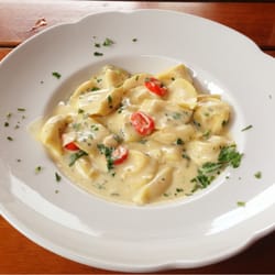Trattoria da Leandro - Triangoli mit Schafskäse und Feige gefüllt, in Gorgonzola Sauce