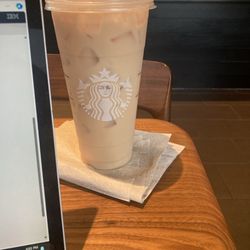 Starbucks - Iced black tea, 3 stevia, light cream