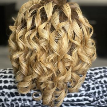 ASalonBizz - Curling Curls And Hair Color - Hair Salons Near Me - Westchester, Illinois