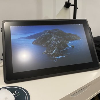 MelroseMAC - my beautiful new cintiq! - Computers Near Me - Hollywood, California