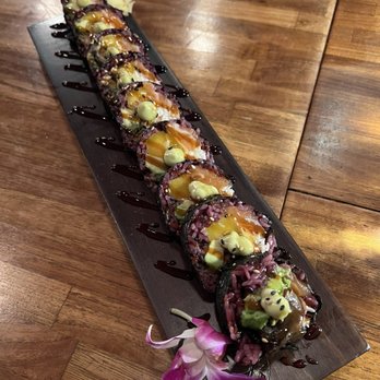 Sakana And Yasai - My favorite mango tango roll - Sushi Bars Near Me - Albany, California