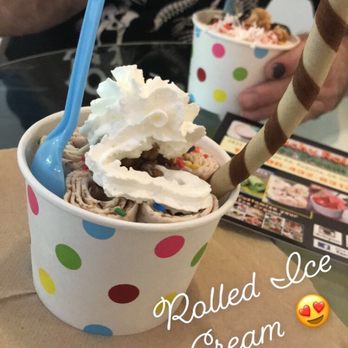 Peachy Rolls - customized rolled ice cream - Ice Cream & Frozen Yogurt Near Me - Augusta, Georgia