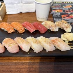 Oyishi Sushi - Nigiri deluxe