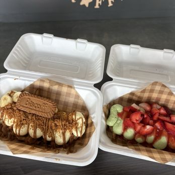 Mingle Mochi & Croffle - Left to right: Banana Pudding Croffle, Strawberry Matcha Croffle - Desserts Near Me - Rosemead, California Mingle Mochi & Croffle - Left to right: Banana Pudding Croffle, Strawberry Matcha Croffle - Desserts Near Me - Rosemead, California