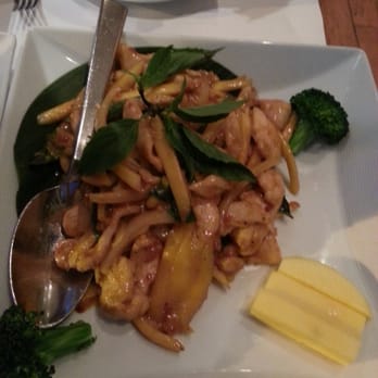 Rangoon Ruby - Mango Chicken - Burmese Near Me - San Carlos, California Rangoon Ruby - Mango Chicken - Burmese Near Me - San Carlos, California