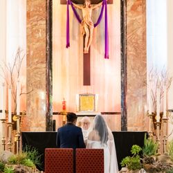 Sacred Heart Catholic Church - 2023 wedding by Luzye Photography