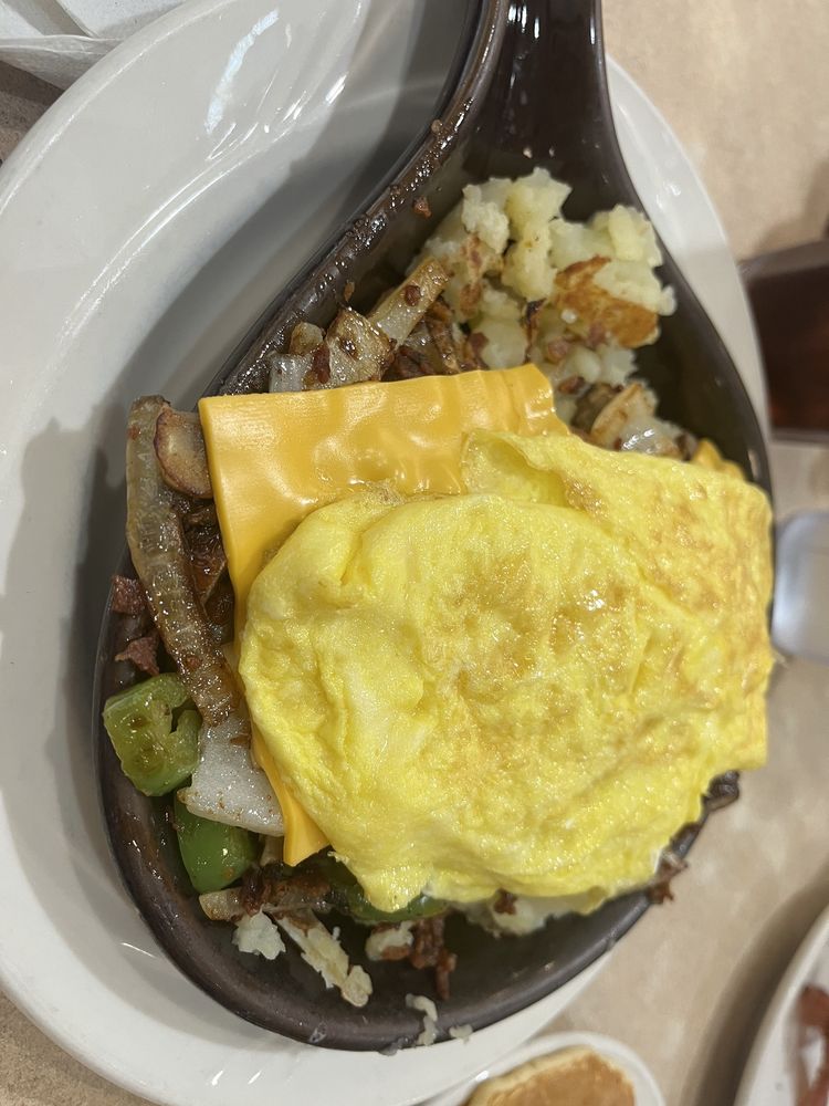 SUNRISE FAMILY RESTAURANT Updated August 2024 40 Photos & 31